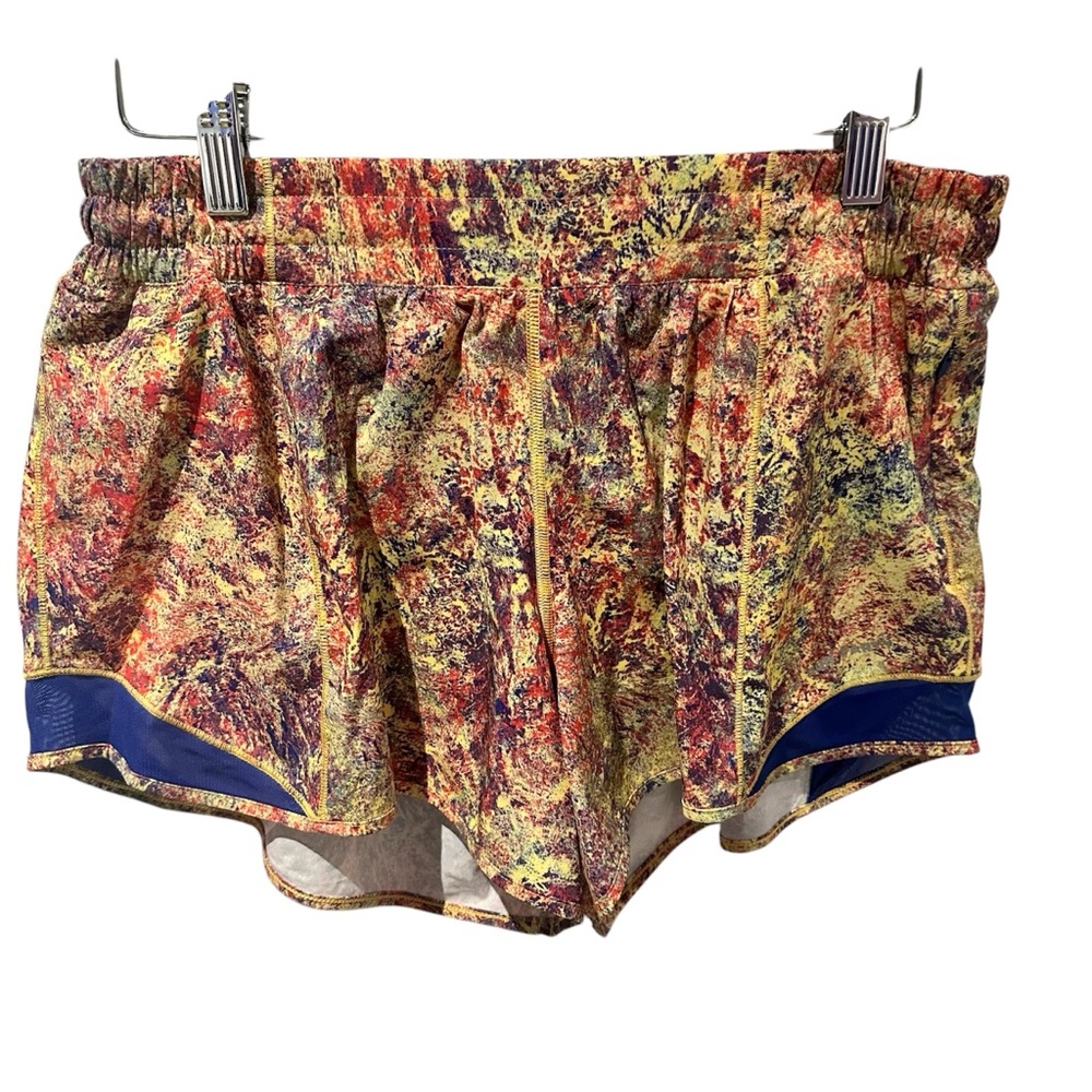 Lululemon Seawheeze 2019 Hotty Hot Shorts - Size 10 Tall - Lined